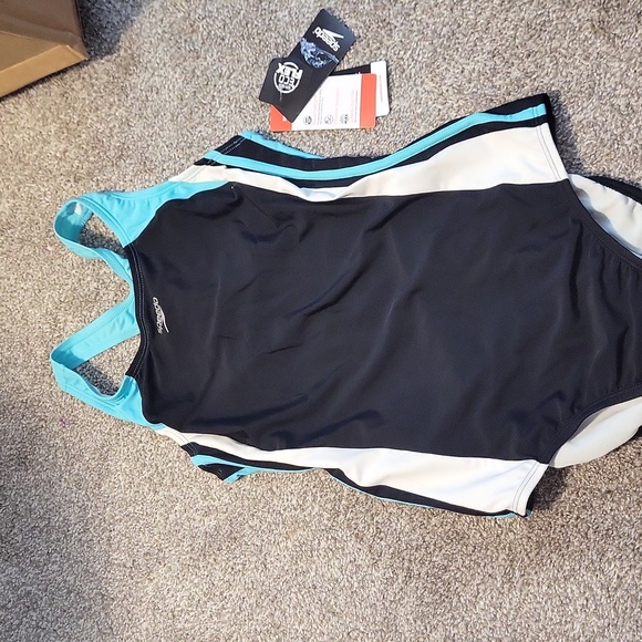 Speedo girls Eco Flex swim suit size 16 - Picture 1 of 3